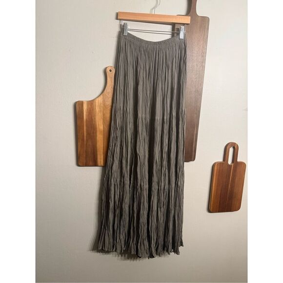 Double D Ranch Wear Charcoal Gray Pleated Pull-On A-Line Maxi Skirt Size Small - Picture 2 of 5